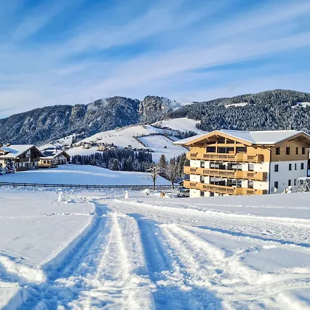 Appartamento Alpine Auszeit-2 By Interhome